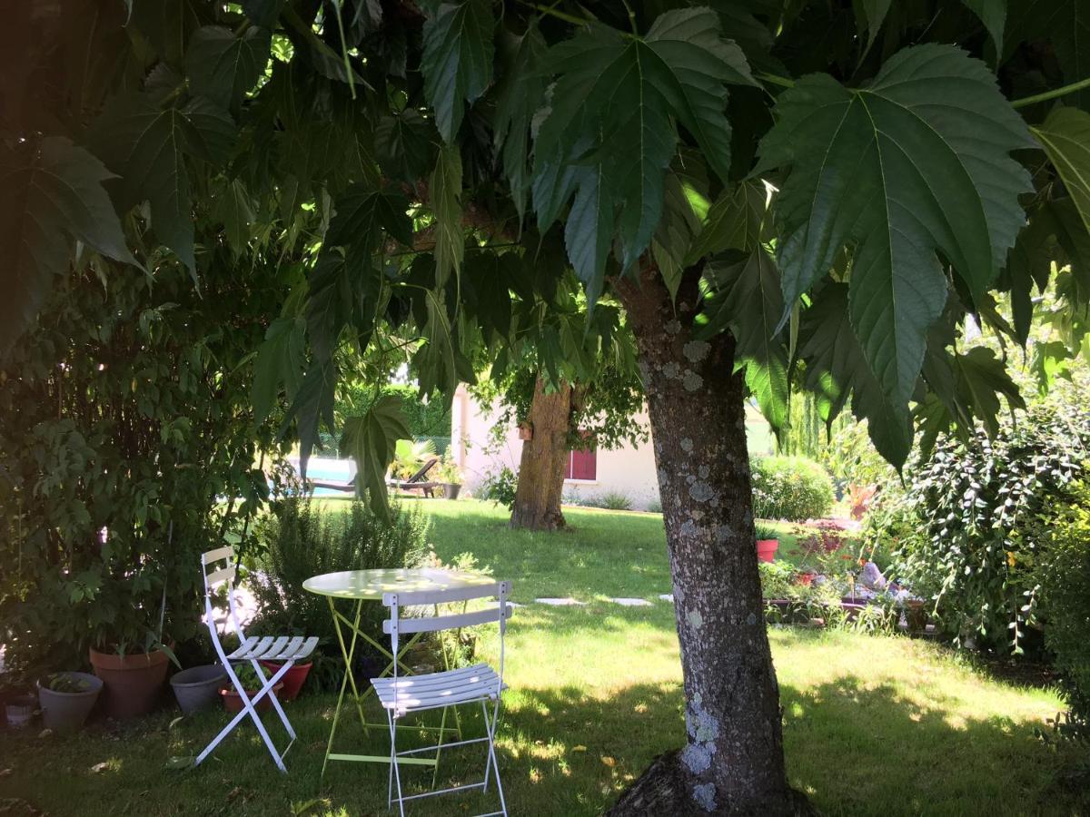 Domaine De La Vigne Bed & Breakfast Cadalen Ngoại thất bức ảnh