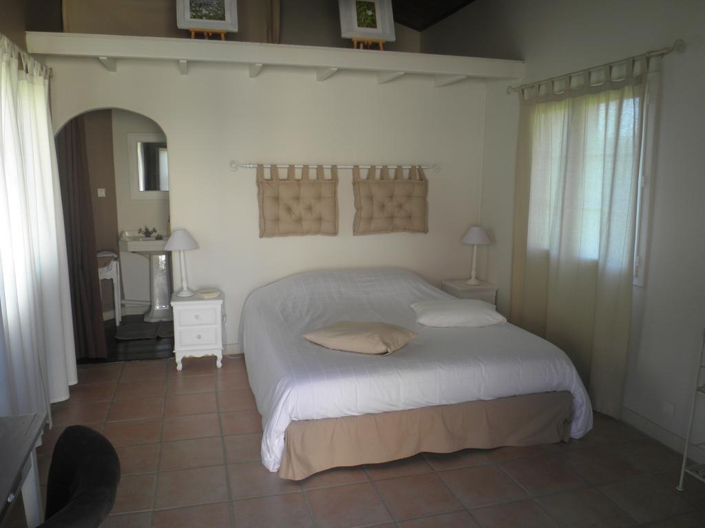 Domaine De La Vigne Bed & Breakfast Cadalen Ngoại thất bức ảnh
