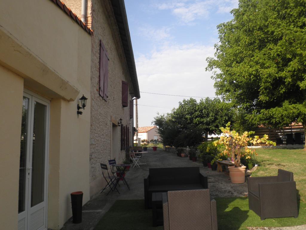 Domaine De La Vigne Bed & Breakfast Cadalen Ngoại thất bức ảnh